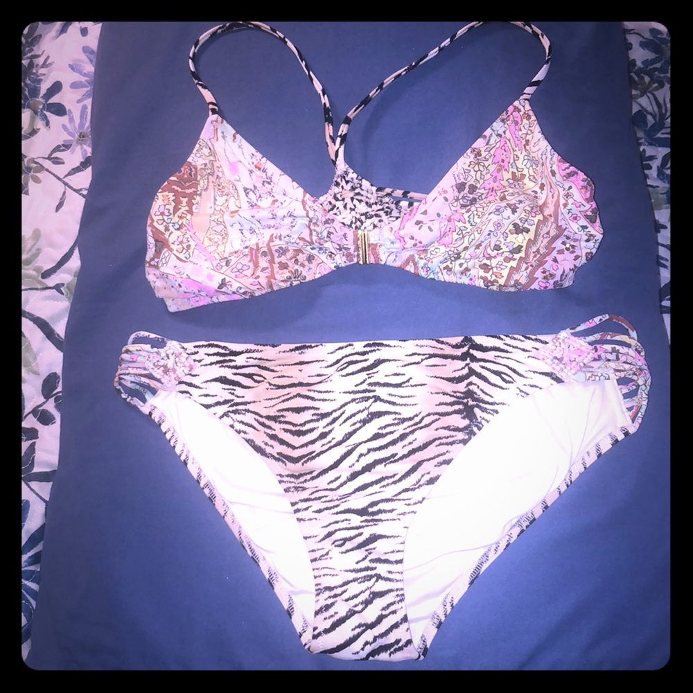 Floral/ Leopard print VS bikini